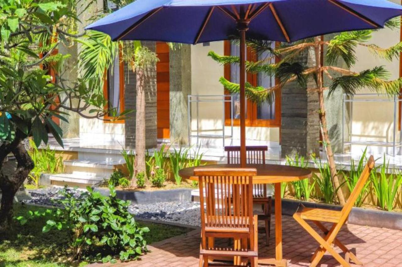 Oyo Flagship 91237 Ratu Guest House Kedunganan Экстерьер фото