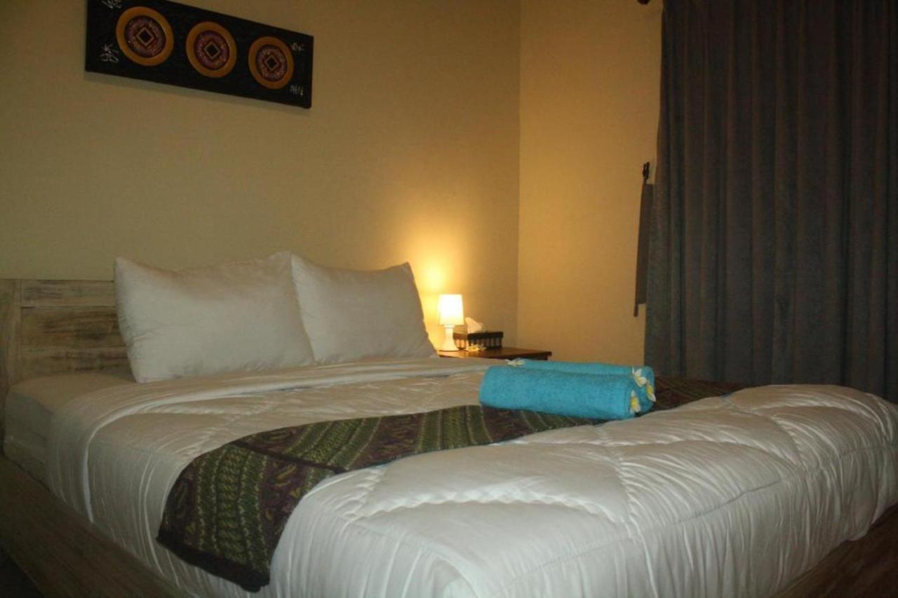 Oyo Flagship 91237 Ratu Guest House Kedunganan Экстерьер фото