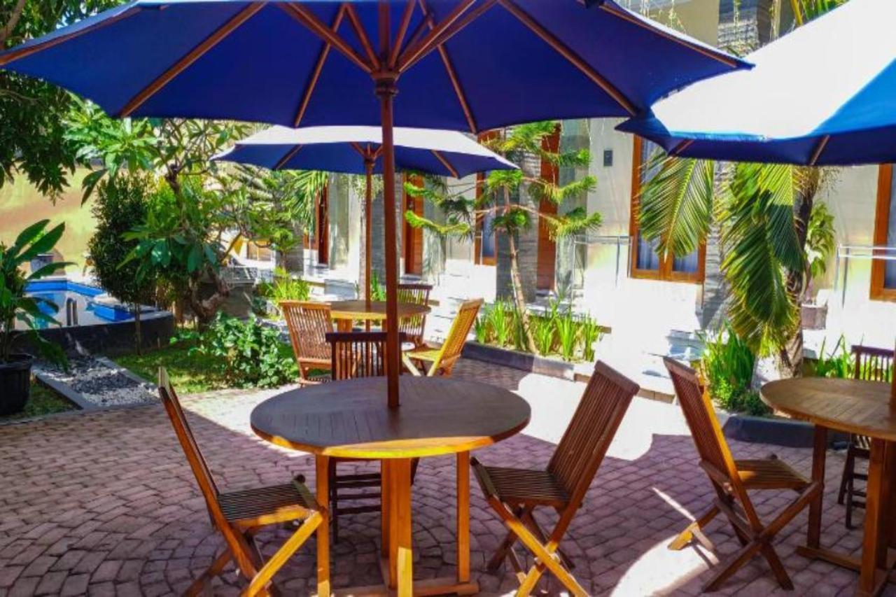 Oyo Flagship 91237 Ratu Guest House Kedunganan Экстерьер фото